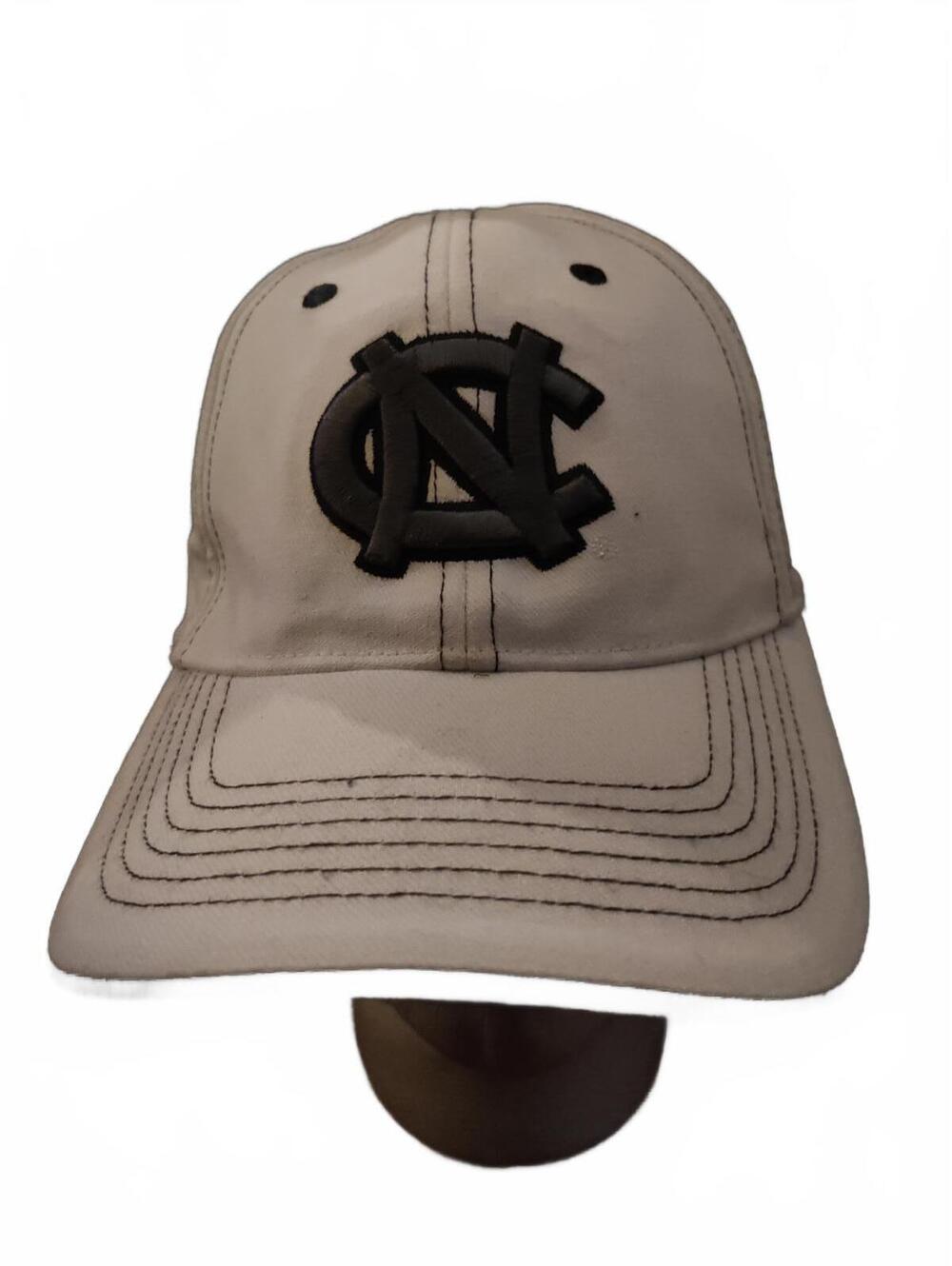 UNC Tarheels - twins enterprises flexfit - back hit EUC North Carolina